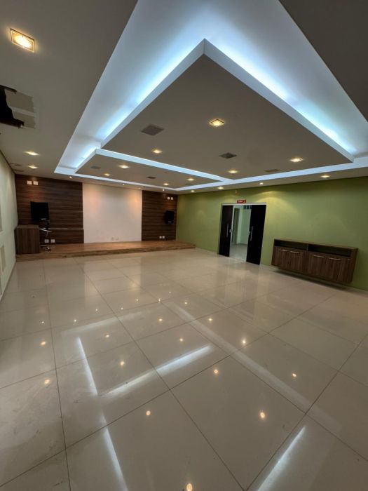 Im�vel Comercial - Aluguel - Vila Pinto - Varginha - MG