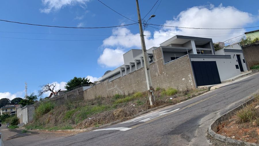 Lote - Venda - Parque Boa Vista - Varginha - MG