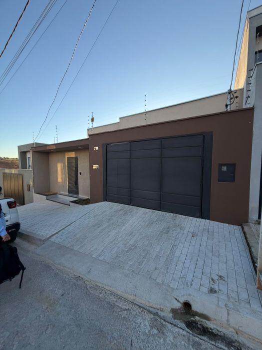 Casa - Venda - Santa Clara - Varginha - MG
