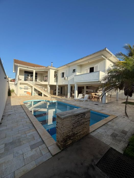 Casa Alto Padrão - Venda - Parque Boa Vista - Varginha - MG